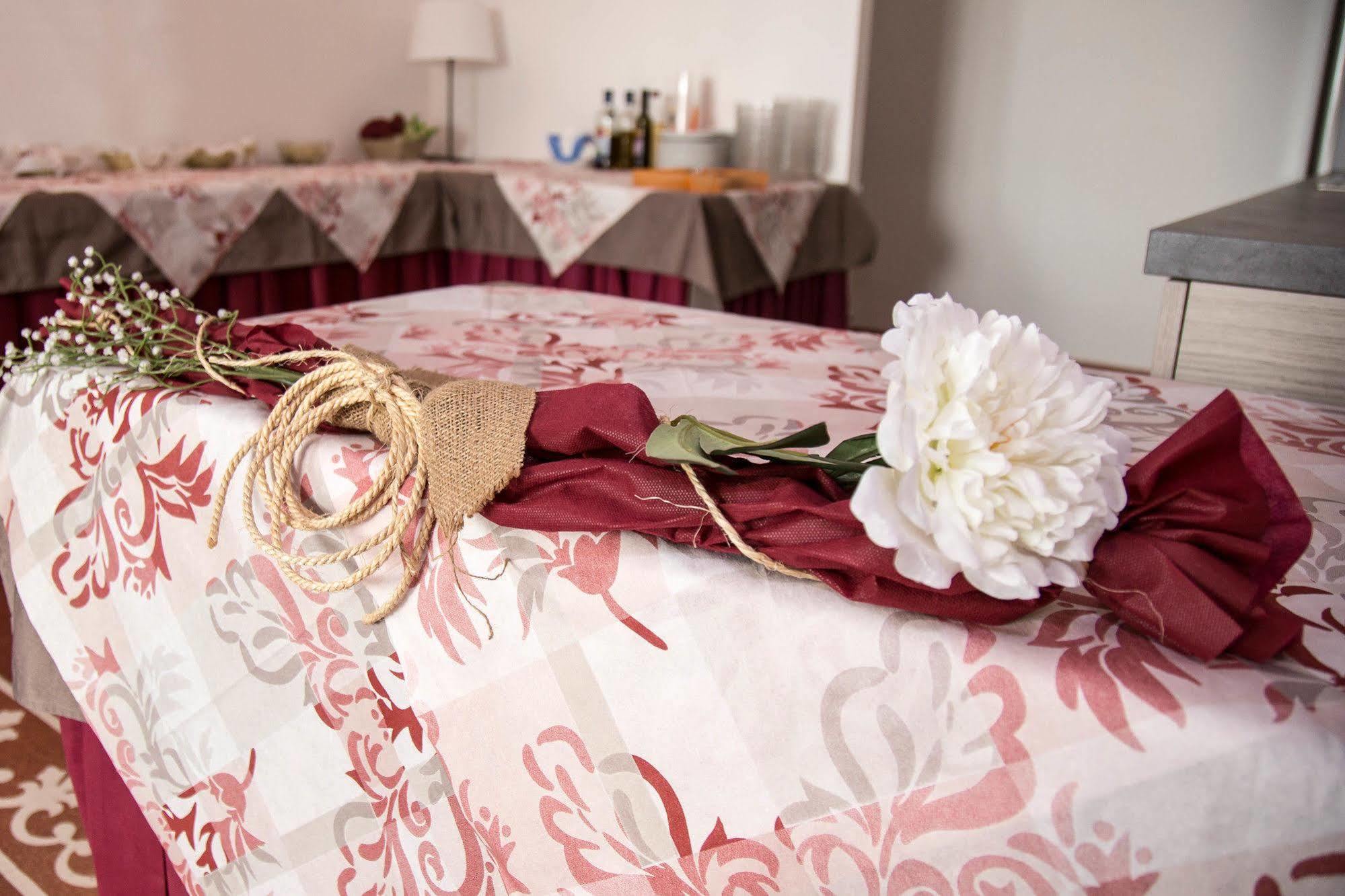 Hotel Sayonara Cattolica Kültér fotó